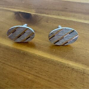 Swank vintage silver toned cuff links